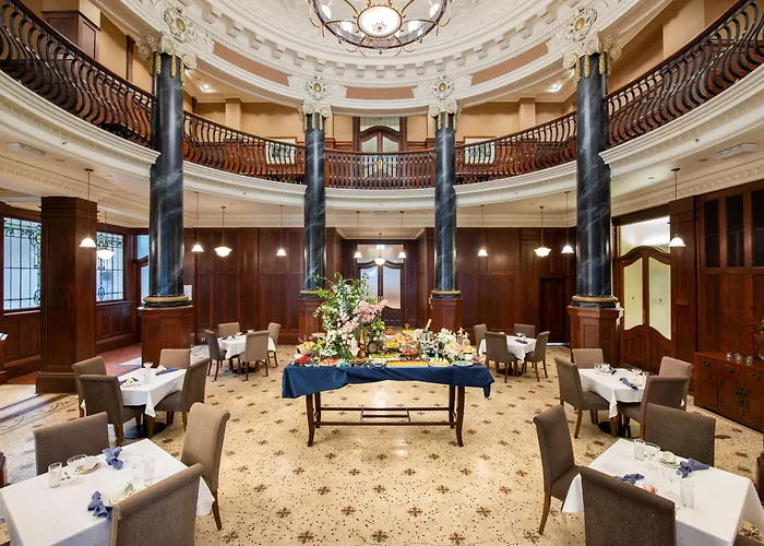 Rendezvous Hotel Melbourne